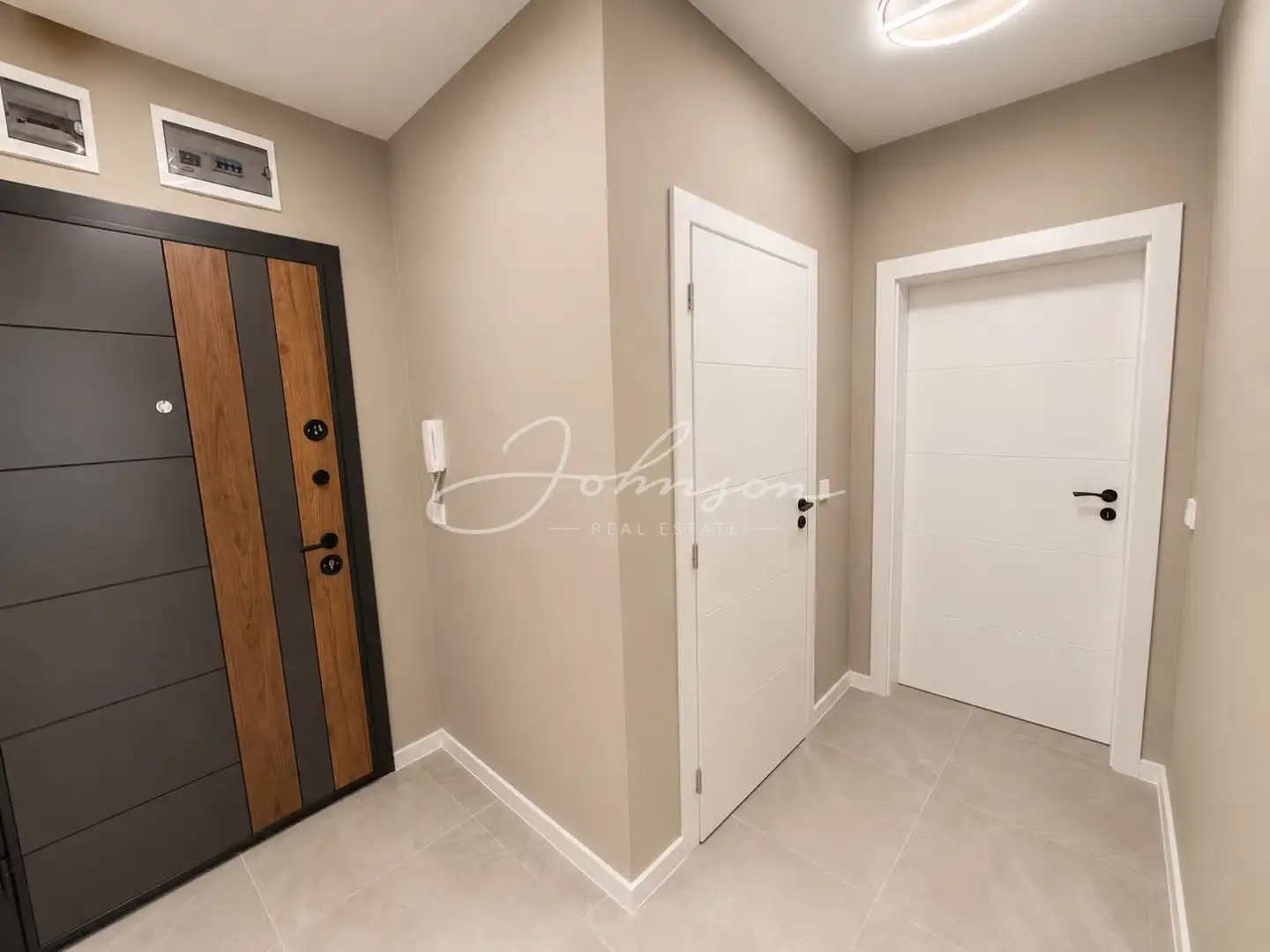 Turnkey one-bedroom apartment 6