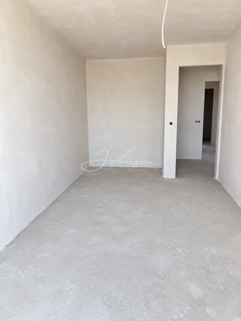 One-Bedroom Apartment with Panorama 4